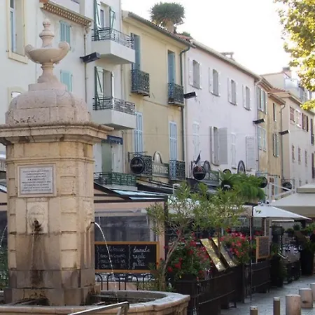 Cap D'antibes Et Terrasse Face A La Apartament *