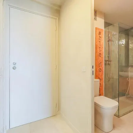 Cap D'antibes Et Terrasse Face A La * Antibes