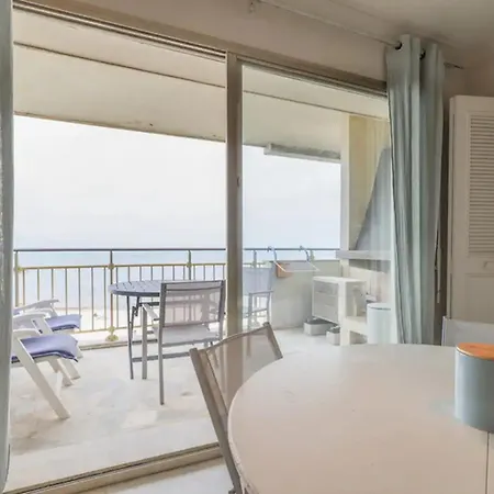 Cap D'antibes Et Terrasse Face A La Lejlighed *