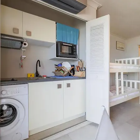 Lejlighed Cap D'antibes Et Terrasse Face A La *